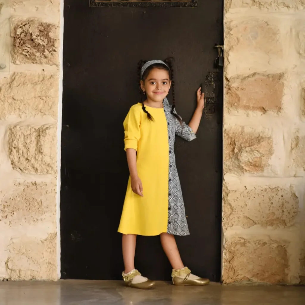 כותרת לבגדי תינוקות